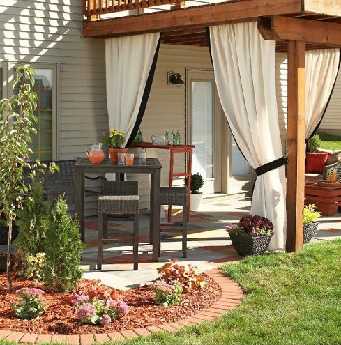 13 Attractive Ways To Add Privacy To Your Yard & Deck ...